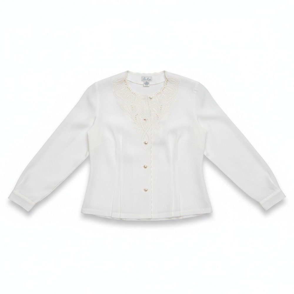 Anne Carson White Embroidered Cutout Scalloped Button Down Blouse,‎ Women's PS